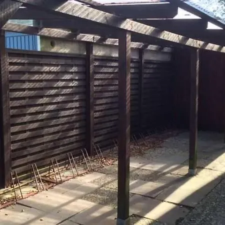 11 Id 370 Διαμέρισμα *