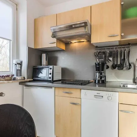 11 Id 370 Διαμέρισμα *